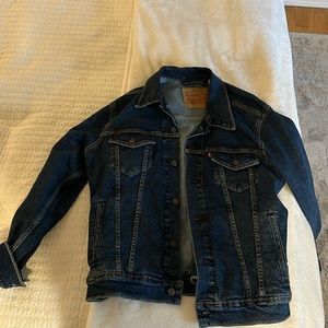 Medium Levi denim jacket